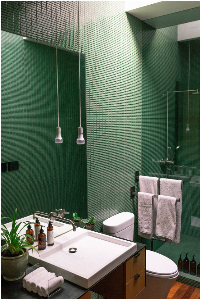 Luxury Bathroom 4