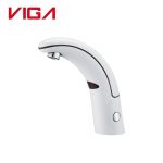 Glossy white touchless sensor faucet VIGA 49111401‑LW gooseneck automatic bathroom sink faucet on white background